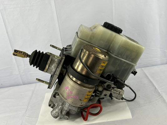 1998-2000 Toyota Land Cruiser Brake ABS Pump Master Cylinder 47050-60010 OEM