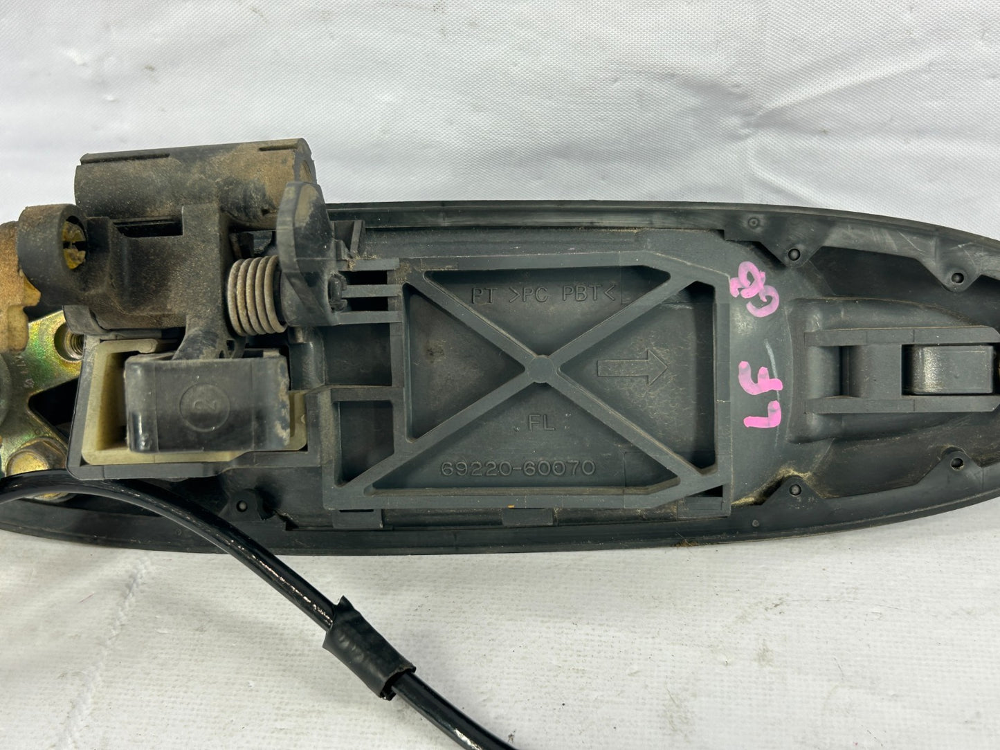 98-07 Toyota Land Cruiser Front Right & Left Exterior Door Handles with Key OEM