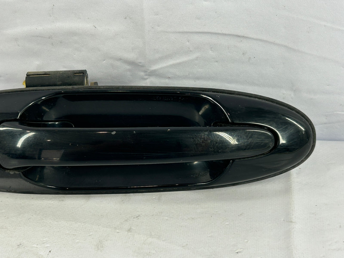 1998-2001 Toyota Land Cruiser Rear Right Exterior Door Handle OEM 69230-60080-C0