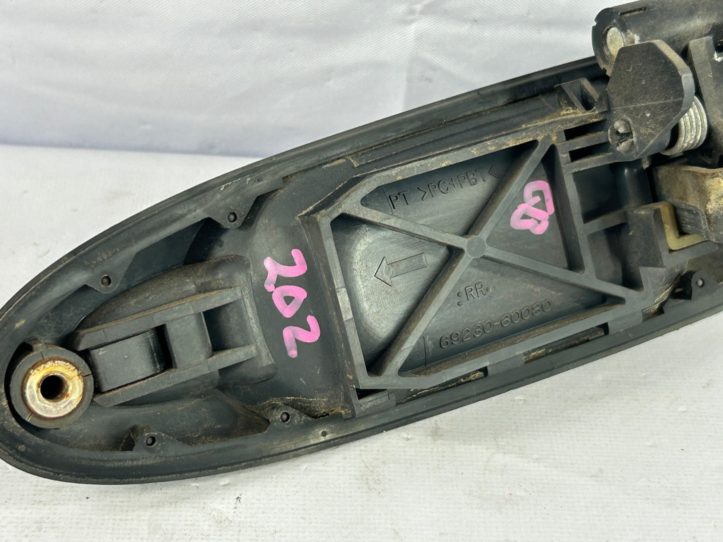 1998-2001 Toyota Land Cruiser Rear Right Exterior Door Handle OEM 69230-60080-C0