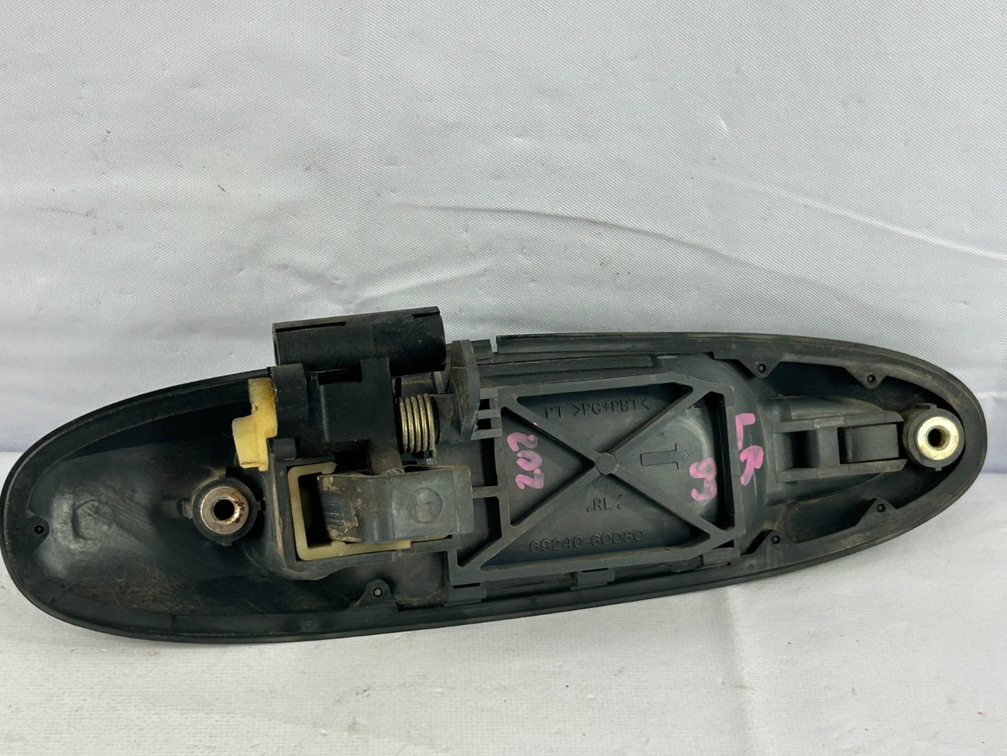 1998-2001 Toyota Land Cruiser Rear LH Exterior Door Handle OEM 69240-60080-C0