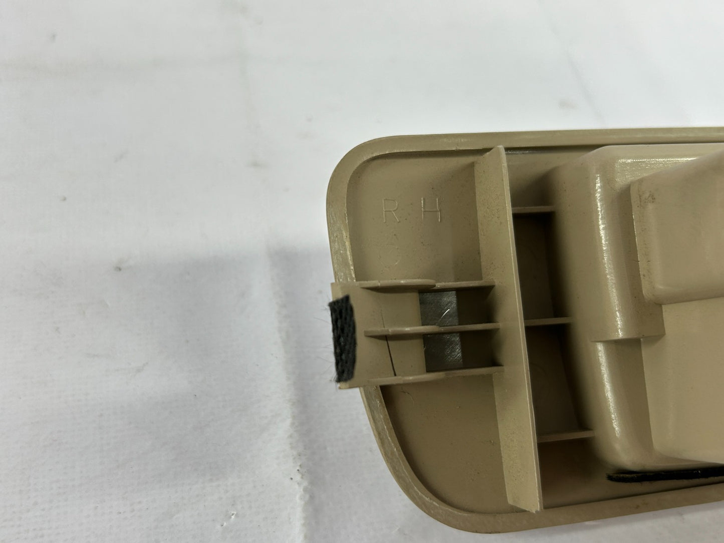98-01 Toyota Land Cruiser Rear Right Door Window Switch & Bezel OEM 74203-60060