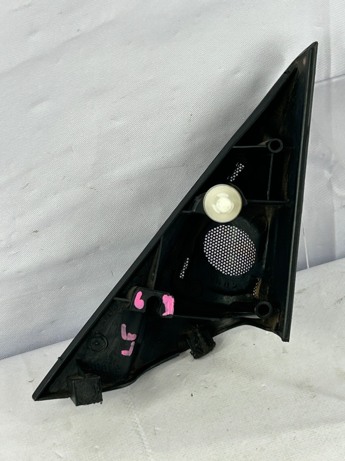 98-07 Toyota Land Cruiser Front Left Tweeter Speaker Grill Cover OEM 67492-60070