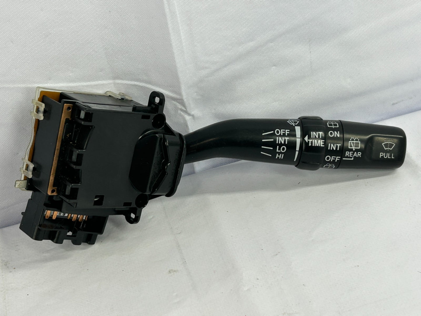 1998-2003 Toyota Land Cruiser Windshield Wiper Switch Assembly OEM 84652-60840
