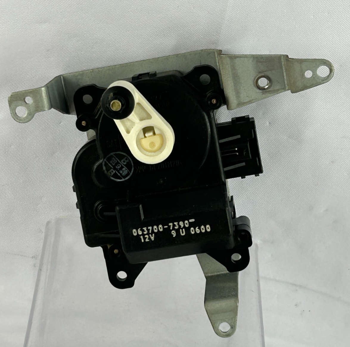 1998-2003 Toyota Land Cruiser AC Evaporator Damper Servo OEM 87106-60110