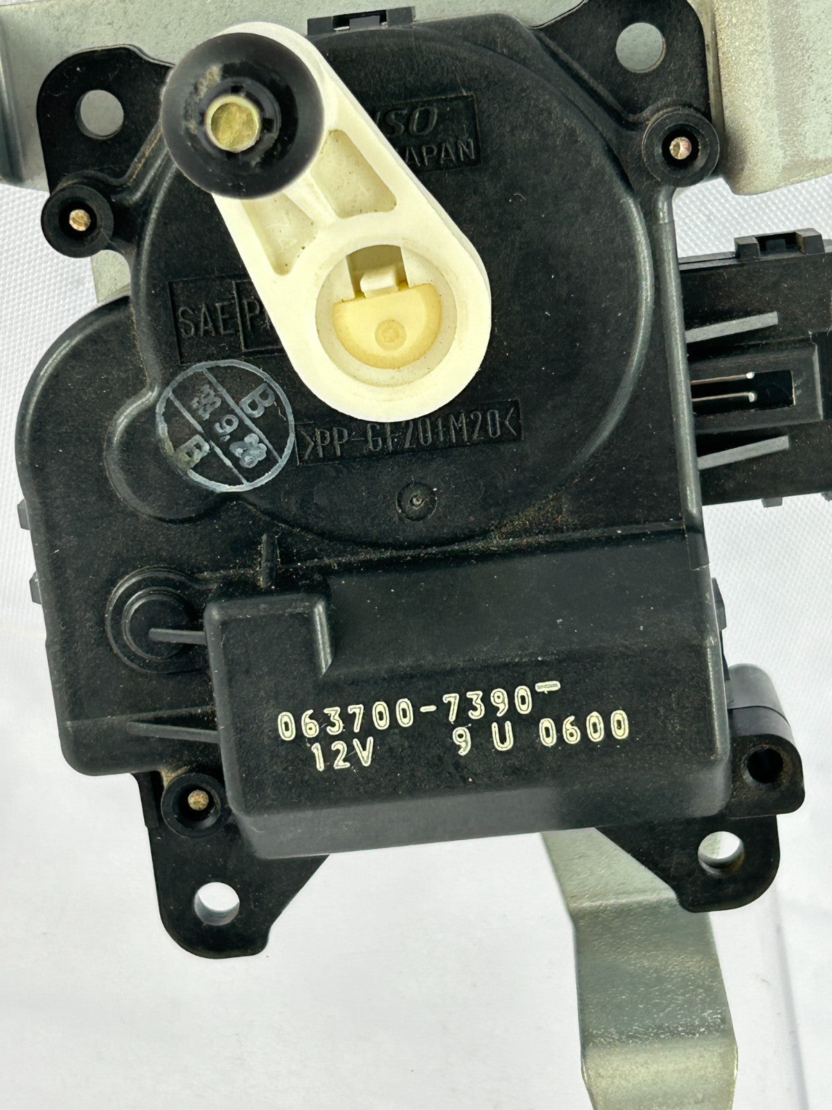 1998-2003 Toyota Land Cruiser AC Evaporator Damper Servo OEM 87106-60110