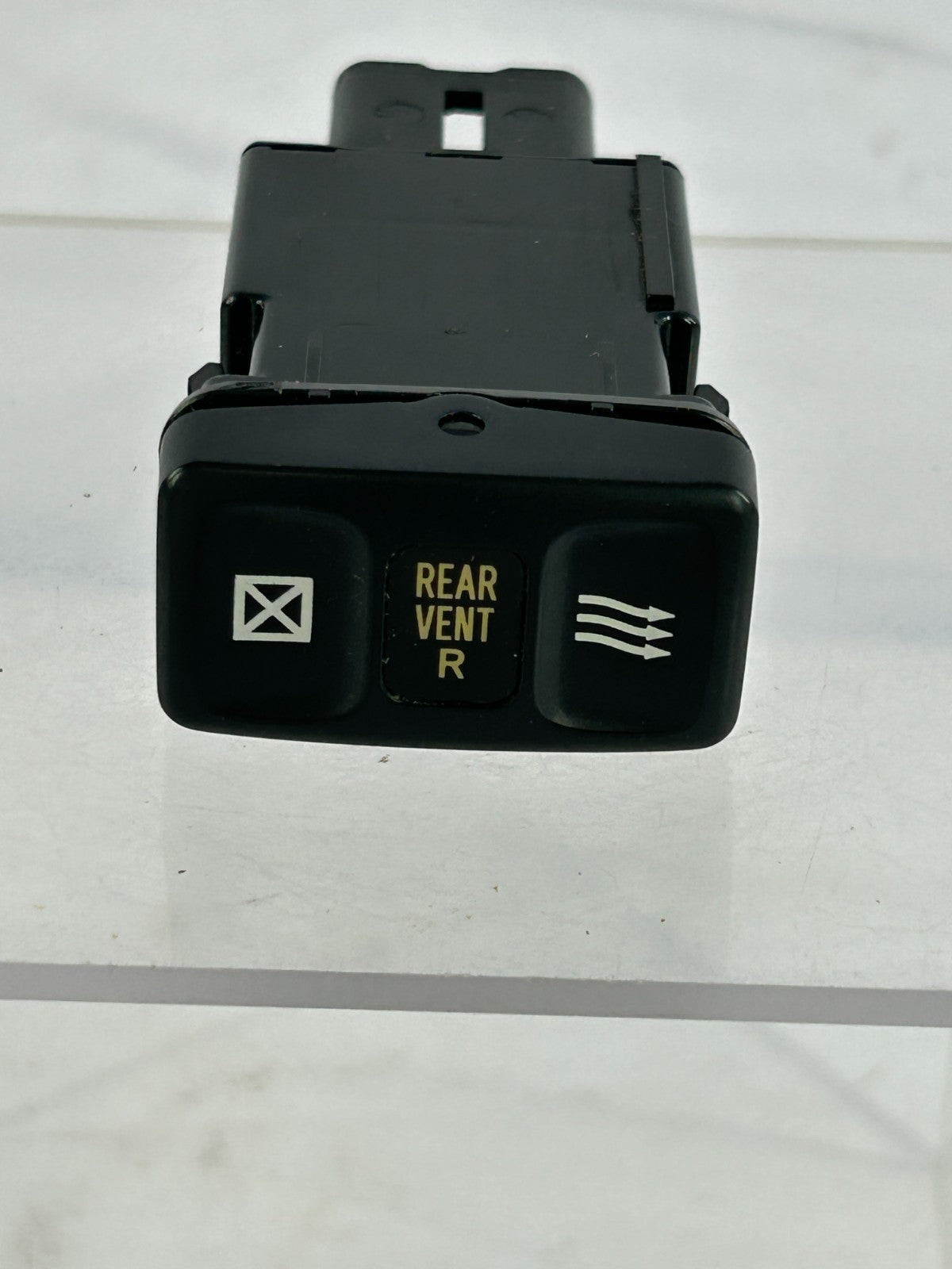 98-07 Toyota Land Cruiser Rear Right Quarter Window Vent Switch OEM 84835-60010