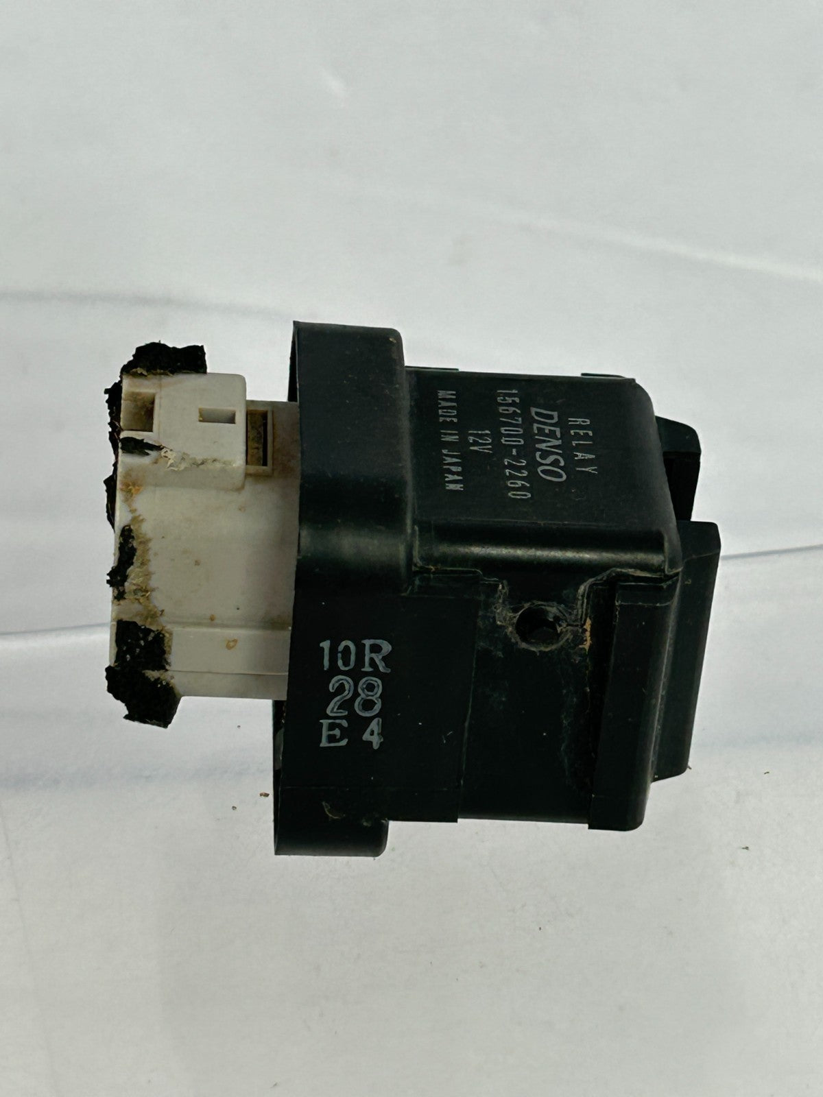 1998-2001 Toyota Land Cruiser Radiator Cooling Fan Relay Module OEM 88630-60090