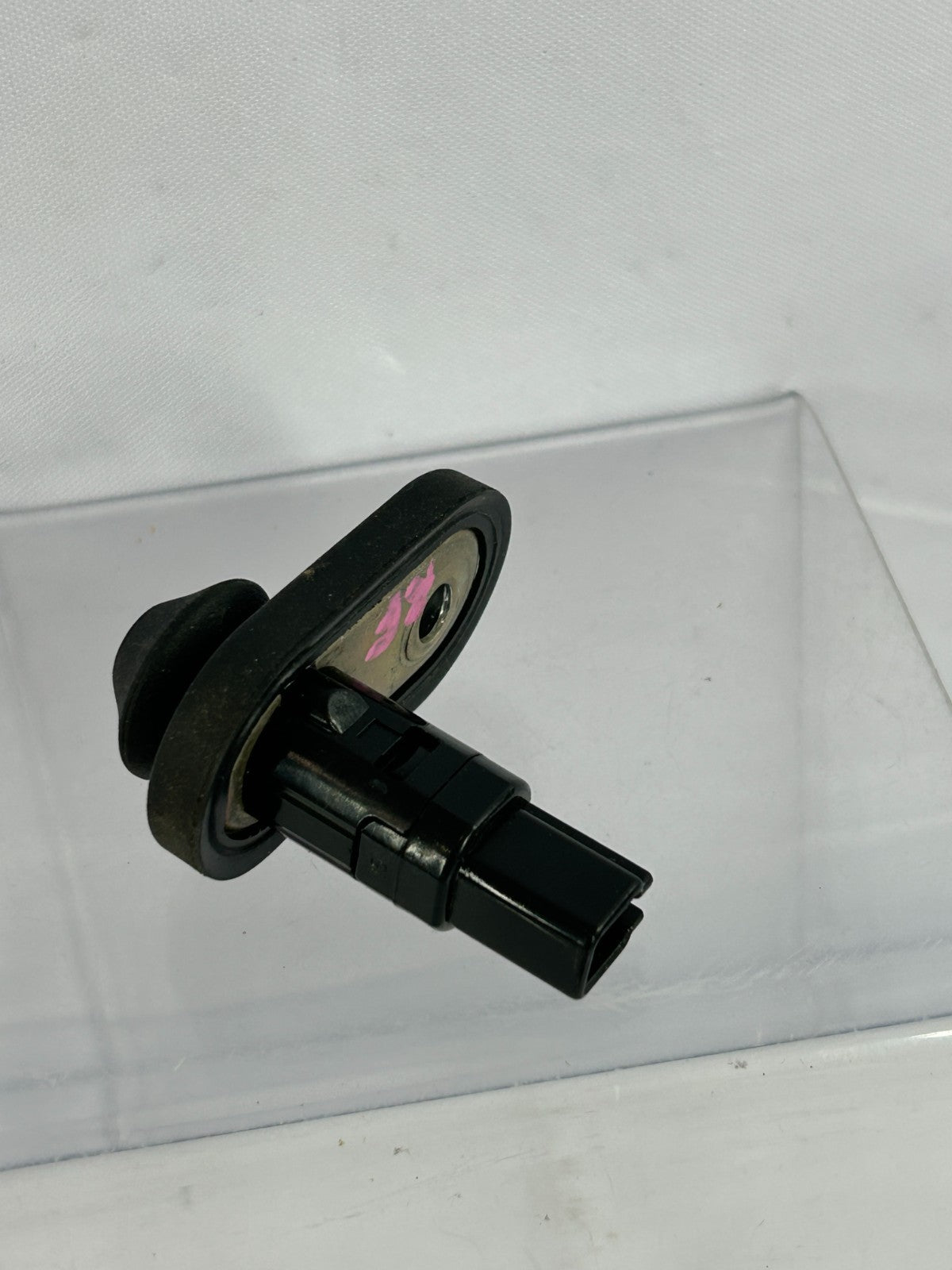 98-07 Toyota Land Cruiser Front Right Door Jamb Switch Sensor OEM 84231-60070