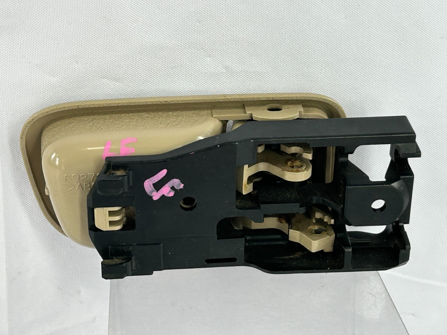 98-03 Toyota Land Cruiser Front Left Interior Door Pull Handle OEM 69206-30150