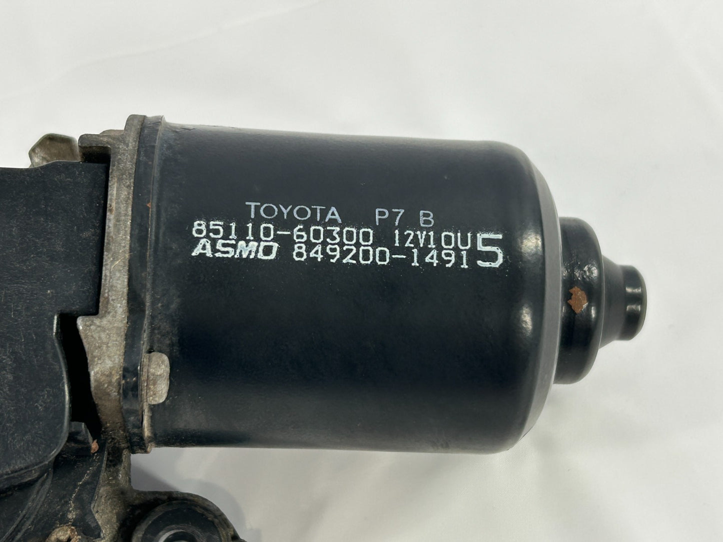 1999-2007 Toyota Land Cruiser Front Windshield Wiper Motor OEM 85110-60300