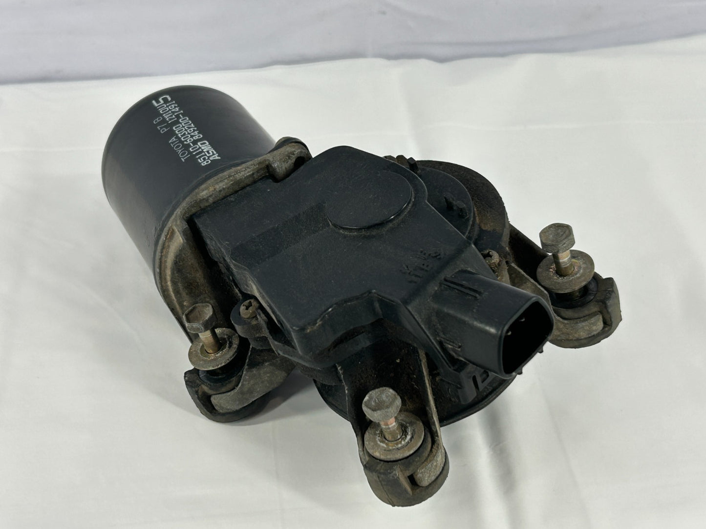 1999-2007 Toyota Land Cruiser Front Windshield Wiper Motor OEM 85110-60300