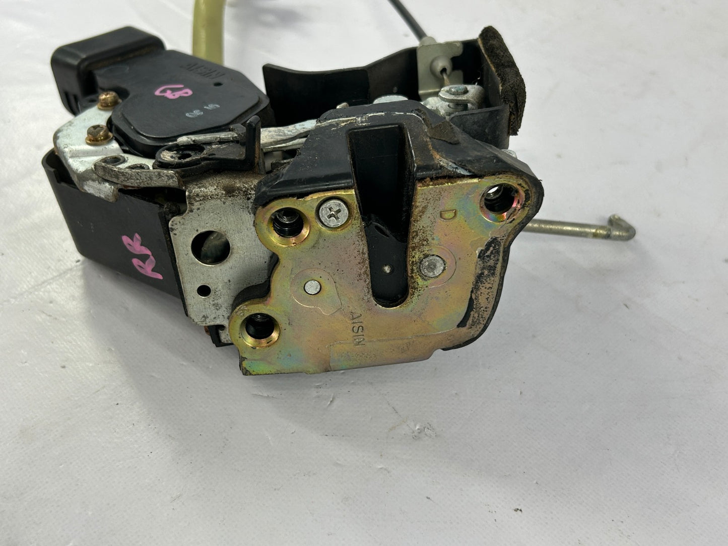1998-00 Toyota Land Cruiser Rear Right Door Lock Latch Actuator OEM 69050-60060
