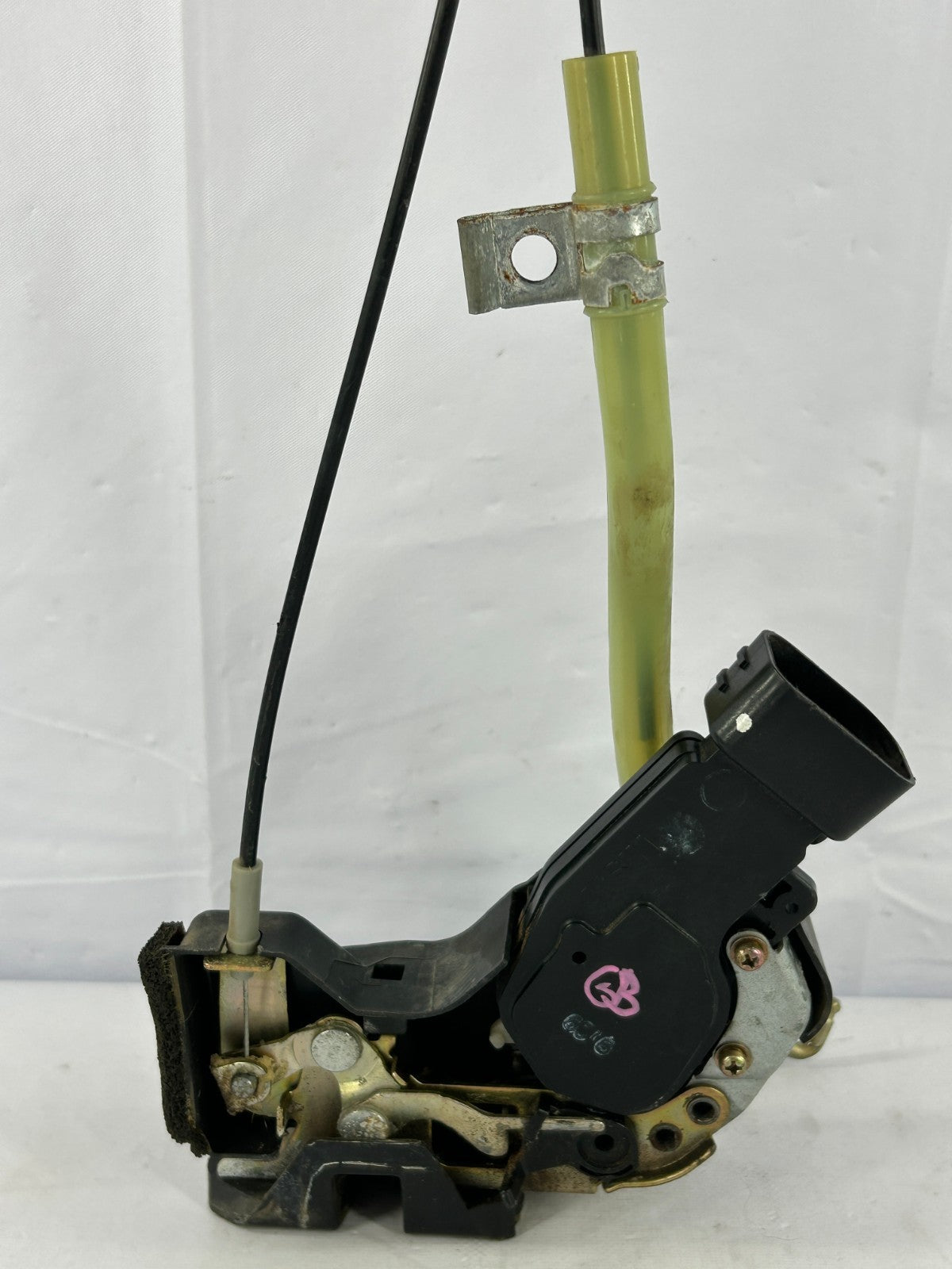 1998-00 Toyota Land Cruiser Rear Left Door Lock Latch Actuator OEM 69060-60060