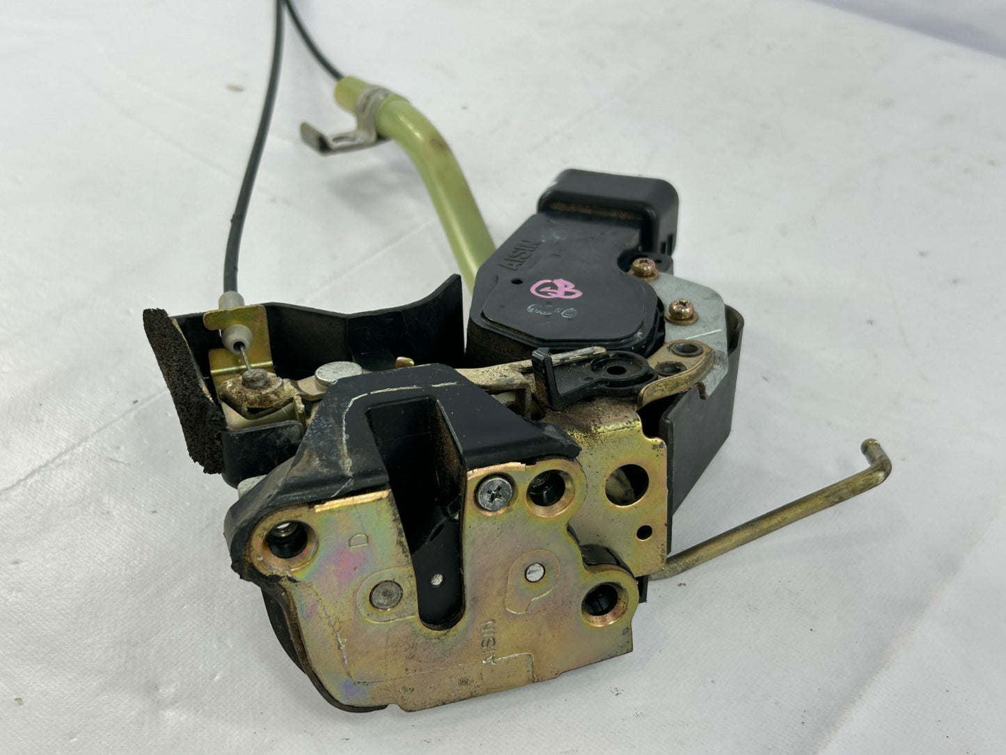 1998-00 Toyota Land Cruiser Rear Left Door Lock Latch Actuator OEM 69060-60060