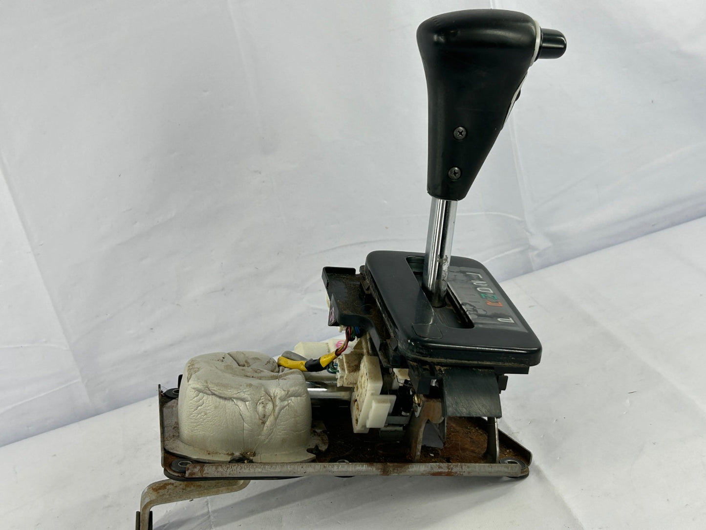 98-03 Toyota Land Cruiser Automatic Gear Shift Selector Lever OEM 33055-60060