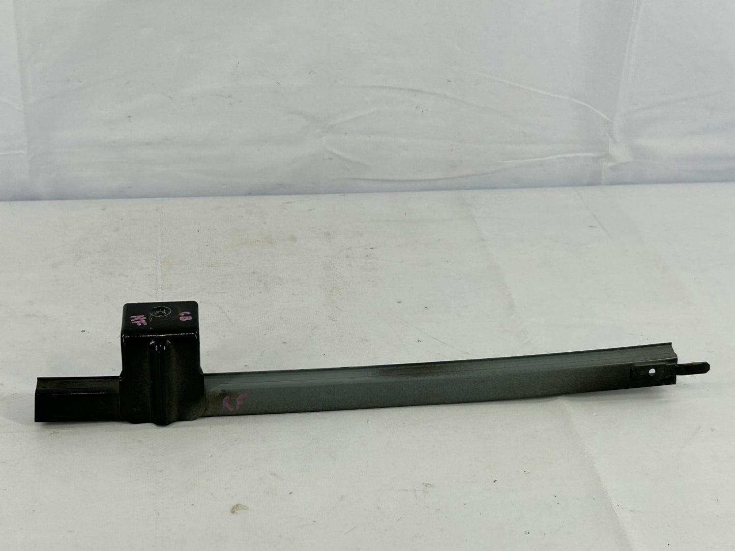 1998-2007 Toyota Land Cruiser Front Right Door Window Guide OEM 67403-60080