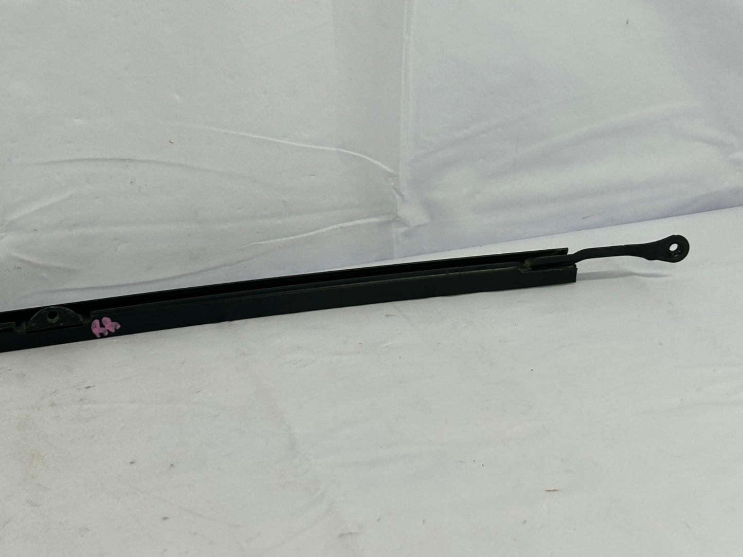 98-07 Toyota Land Cruiser Rear RH Window Rail Guide Support Bar OEM 67407-60040