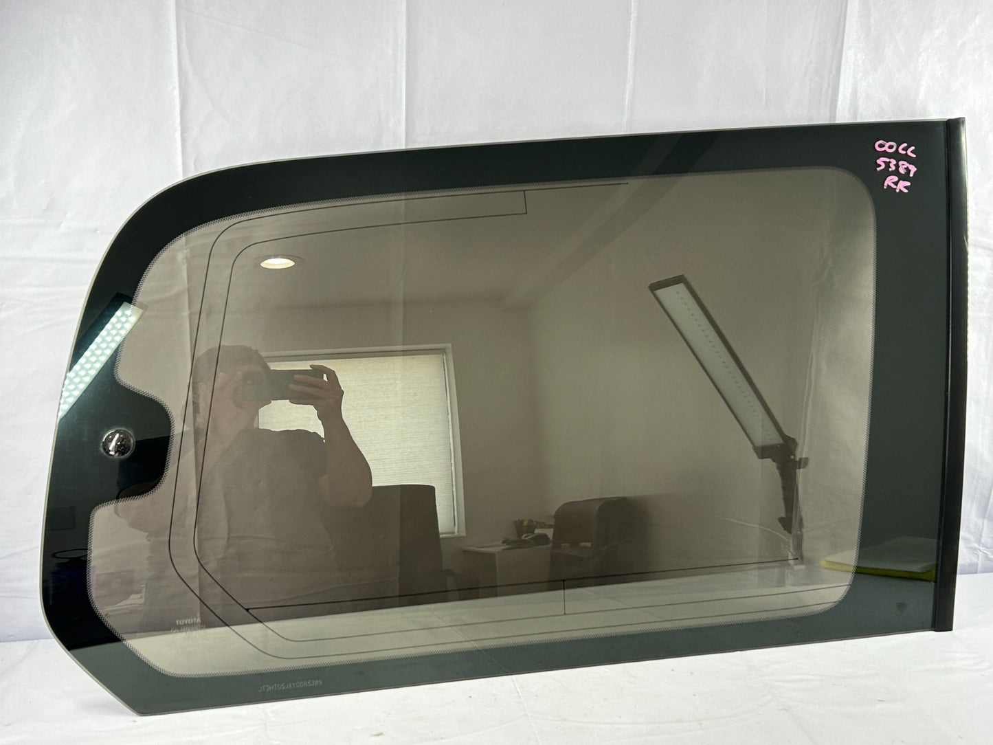 1998-2003 Toyota Land Cruiser Rear Right Quarter Window Glass OEM 62710-60770