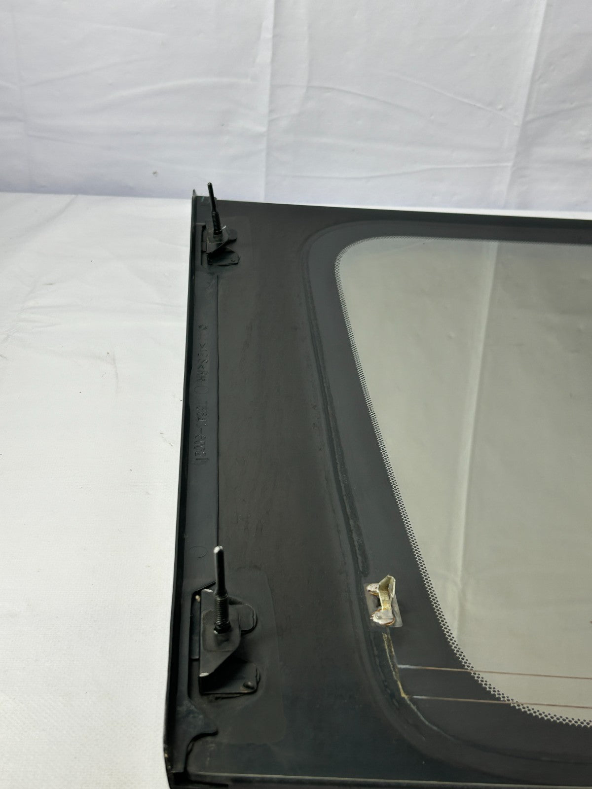 1998-2003 Toyota Land Cruiser Rear Right Quarter Window Glass OEM 62710-60770