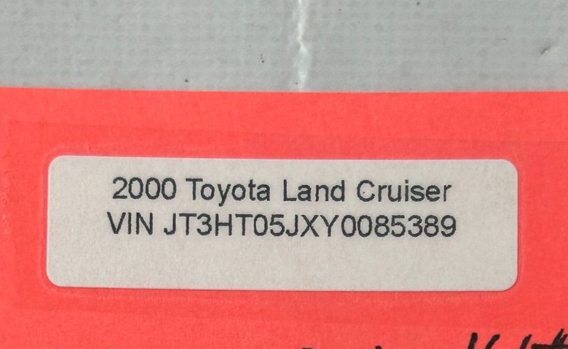 98-03 Toyota Land Cruiser Rear Left Quarter Window Glass Panel OEM 62720-60680
