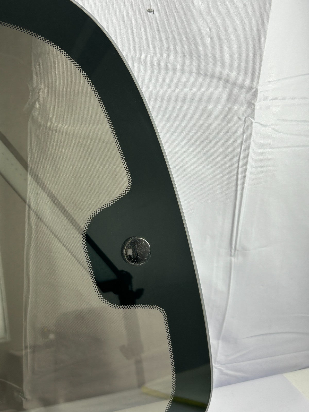 98-03 Toyota Land Cruiser Rear Left Quarter Window Glass Panel OEM 62720-60680