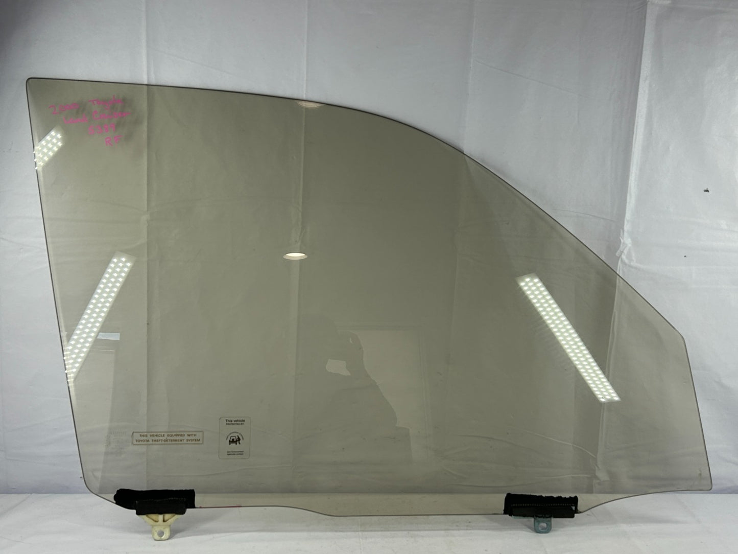 1998-2004 Toyota Land Cruiser Front Right Passenger Window Glass OEM 68101-60241