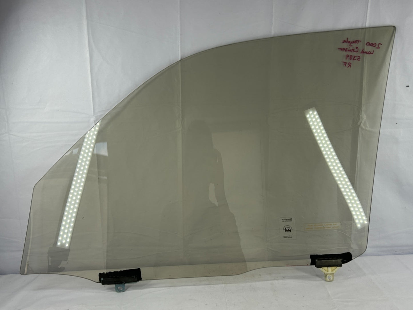 1998-2004 Toyota Land Cruiser Front Right Passenger Window Glass OEM 68101-60241