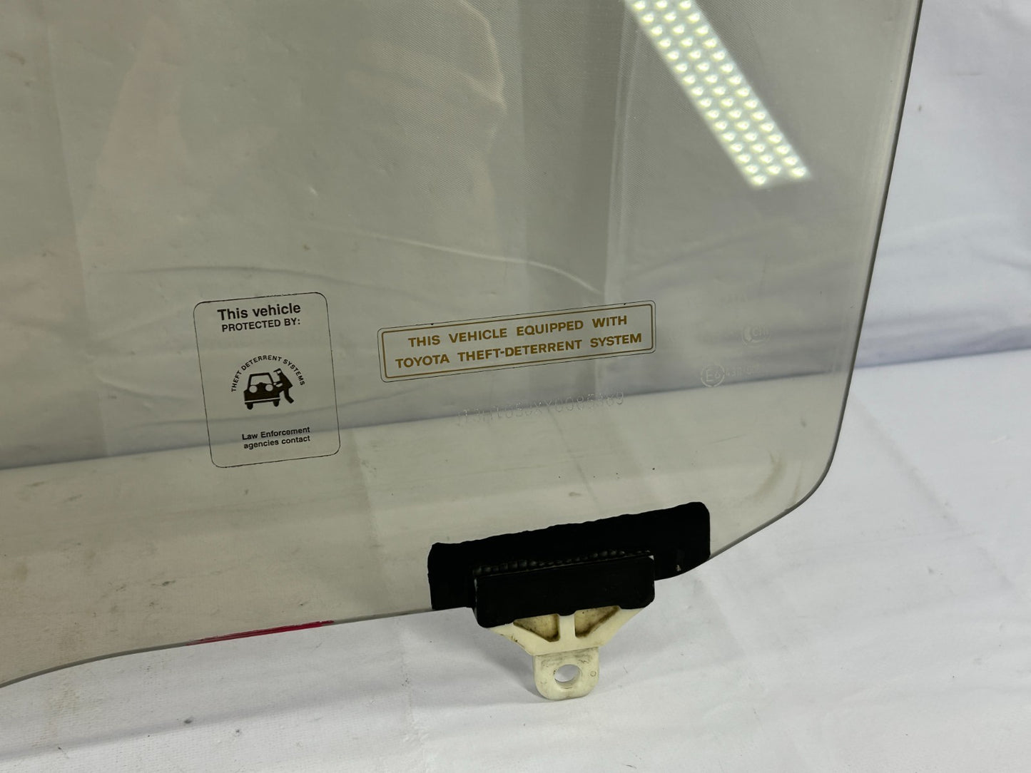 1998-2004 Toyota Land Cruiser Front Left Driver Window Glass OEM 68102-60241