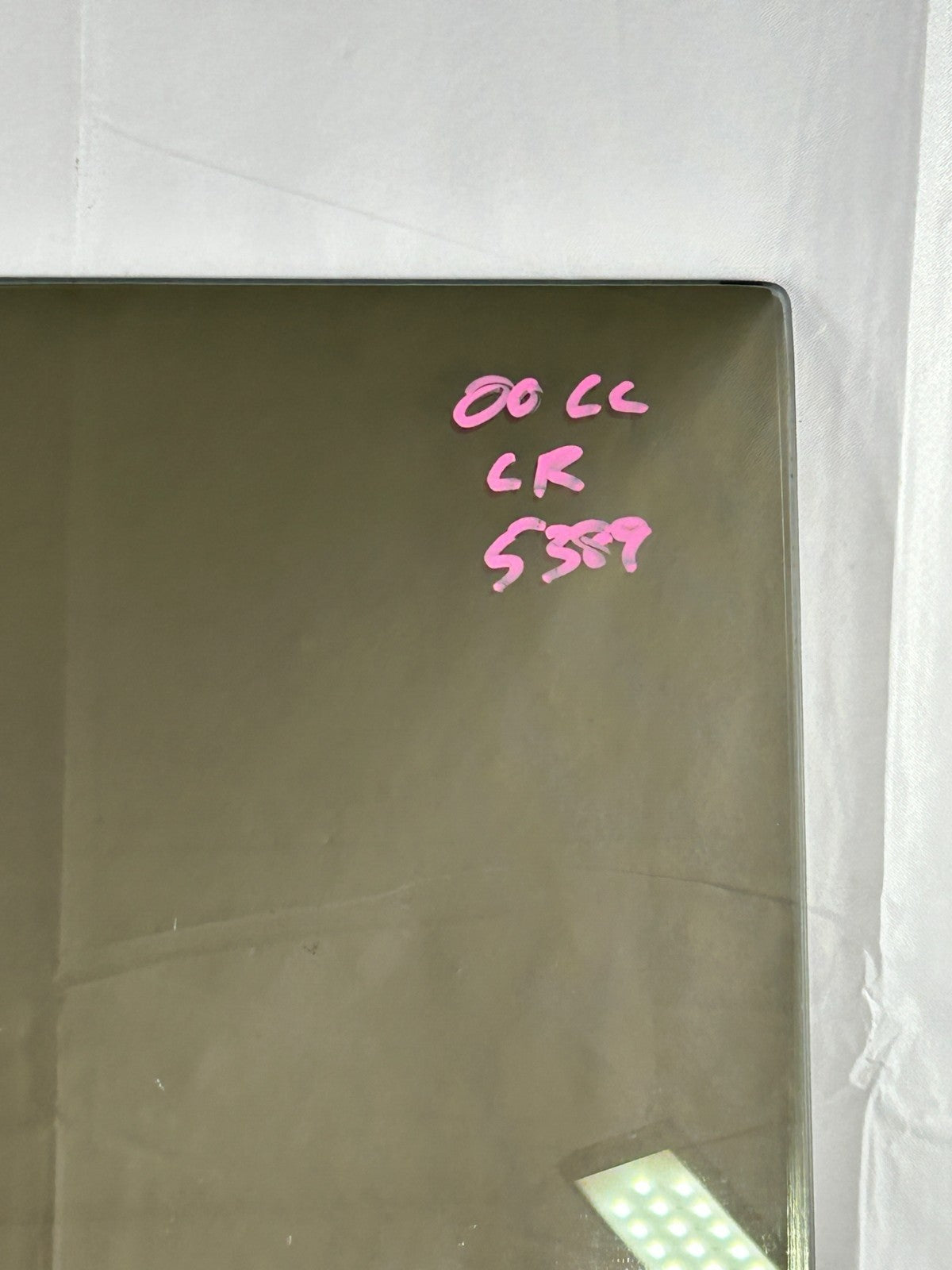 1998-2004 Toyota Land Cruiser Rear Left Door Window Glass OEM 68114-60270
