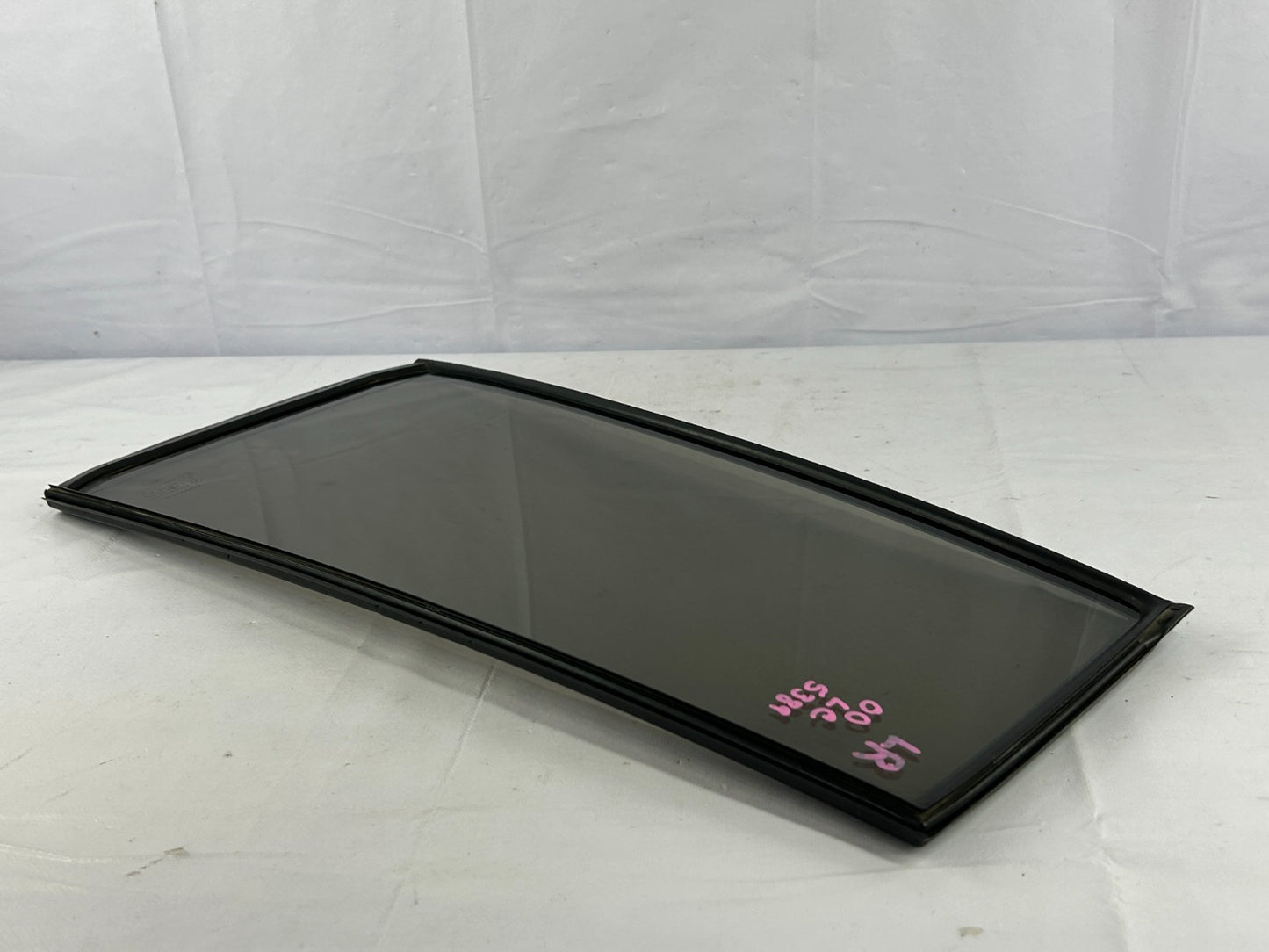 1998-2004 Toyota Land Cruiser Rear Left Door Quarter Glass Panel OEM 68124-60181