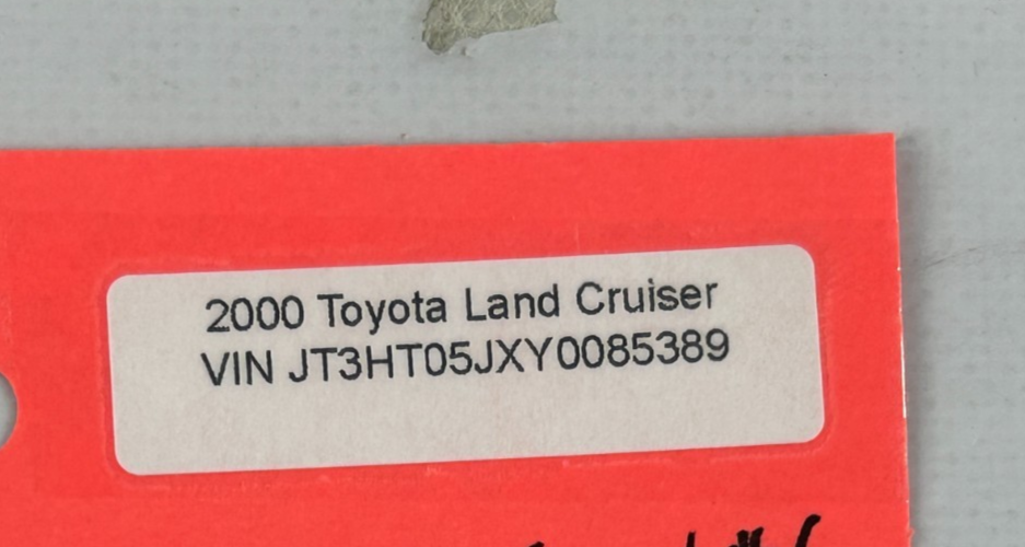 98-04 Toyota Land Cruiser Rear Right Door Quarter Glass Panel OEM 68123-60181