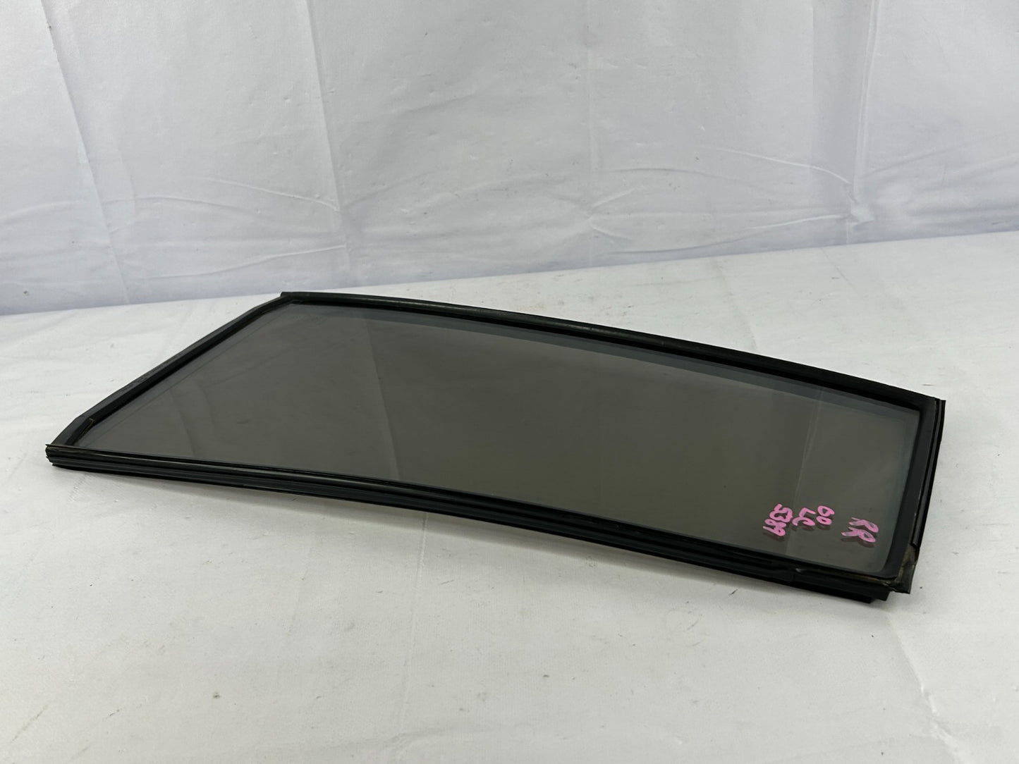 98-04 Toyota Land Cruiser Rear Right Door Quarter Glass Panel OEM 68123-60181