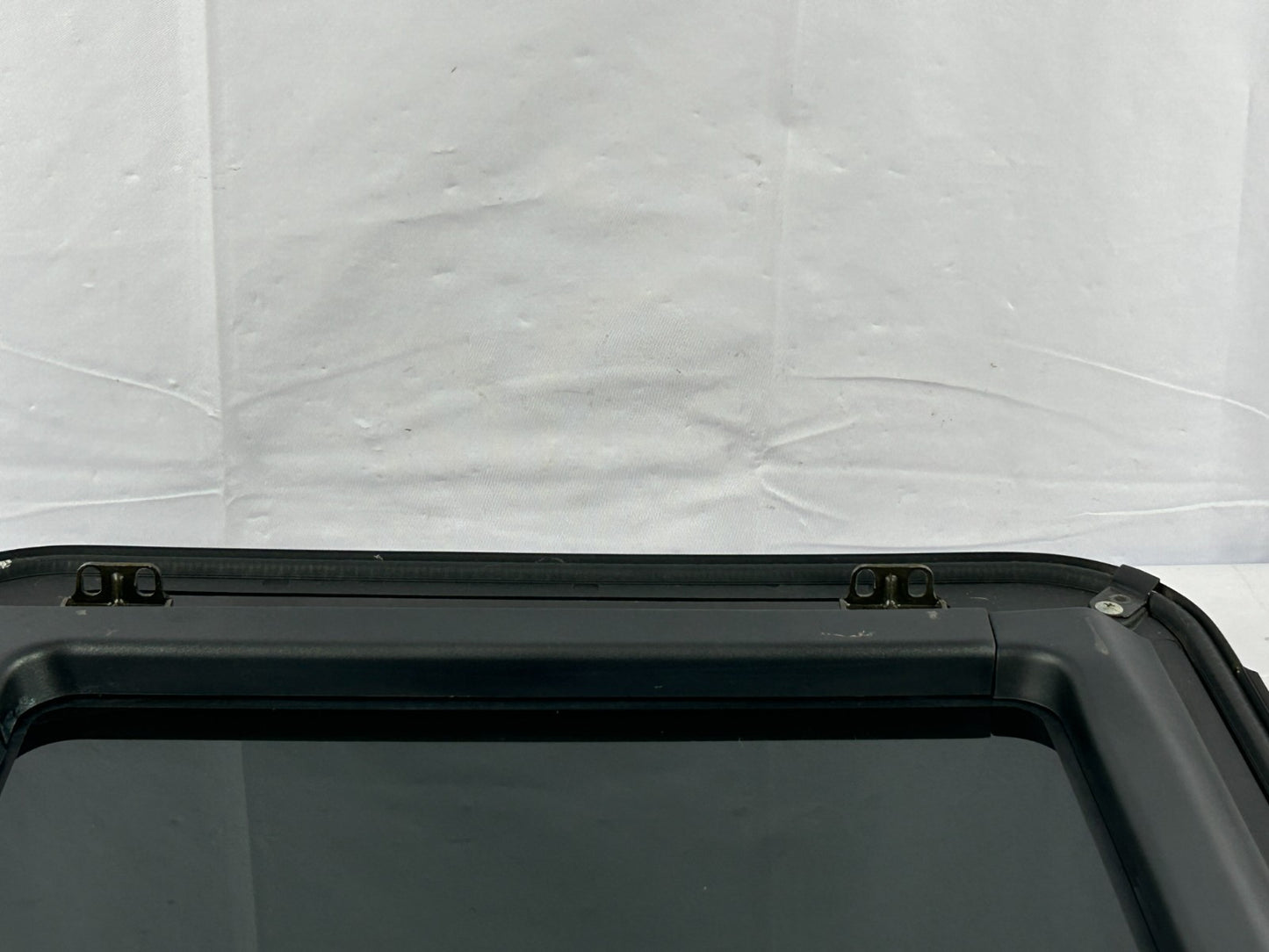 1998-2007 Toyota Land Cruiser Top Roof Sunroof Moonroof Glass OEM 63201-60063