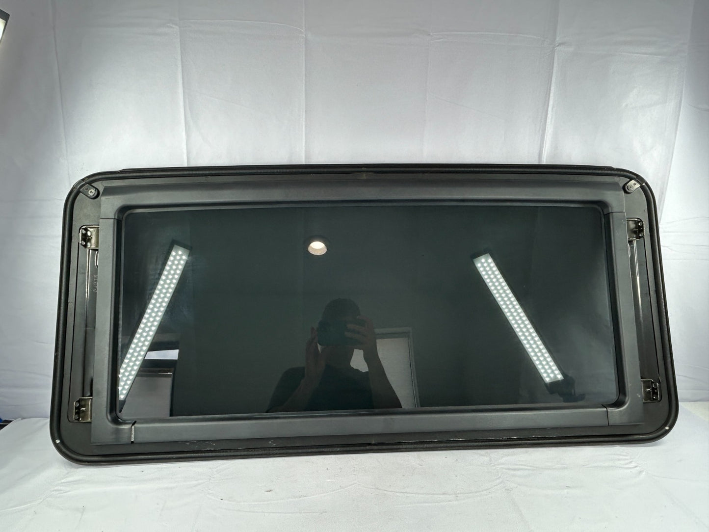 1998-2007 Toyota Land Cruiser Top Roof Sunroof Moonroof Glass OEM 63201-60063