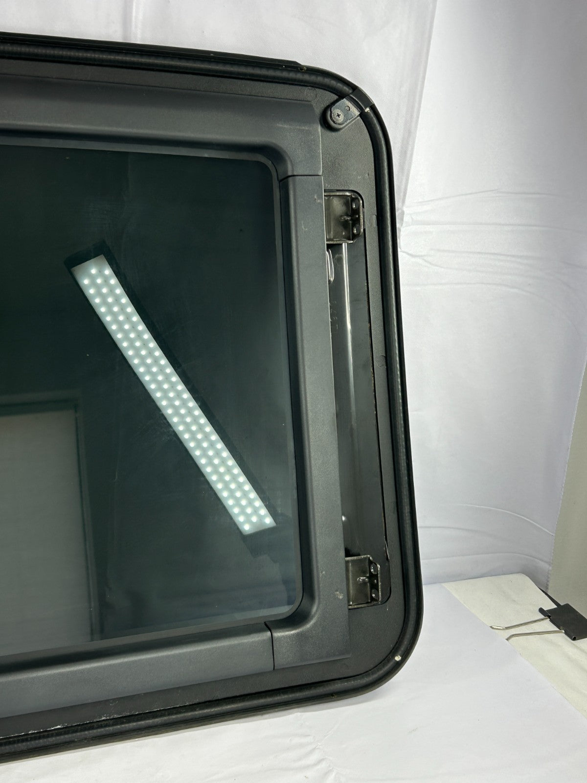 1998-2007 Toyota Land Cruiser Top Roof Sunroof Moonroof Glass OEM 63201-60063