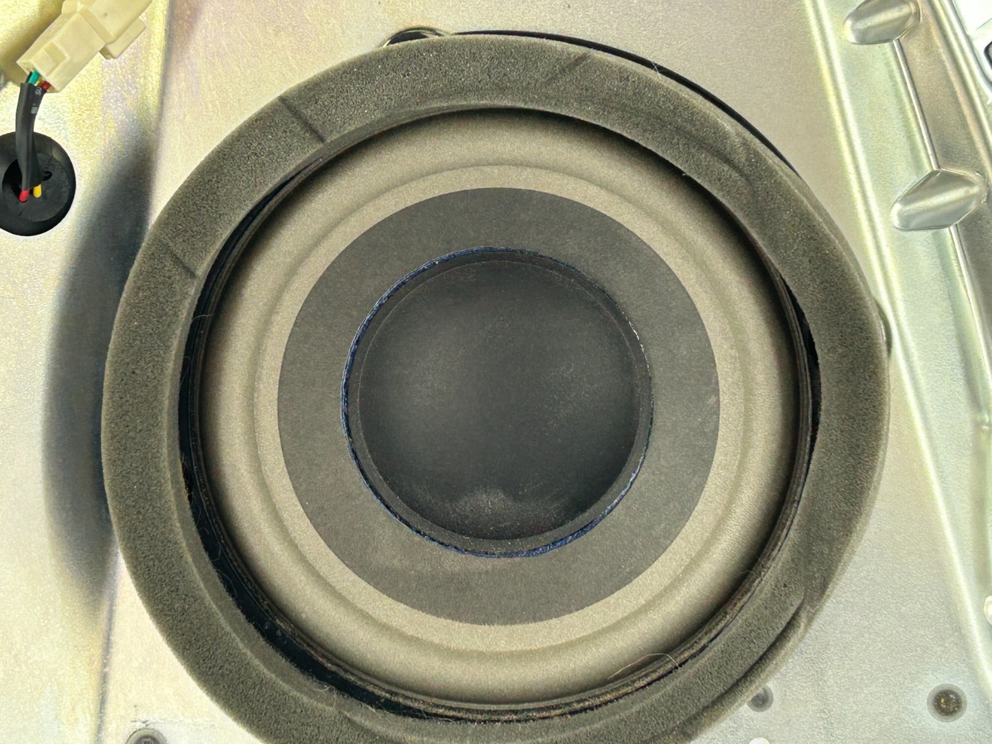 2010-2014 Subaru Outback Harman Kardon Subwoofer Speaker OEM 86301AJ80A
