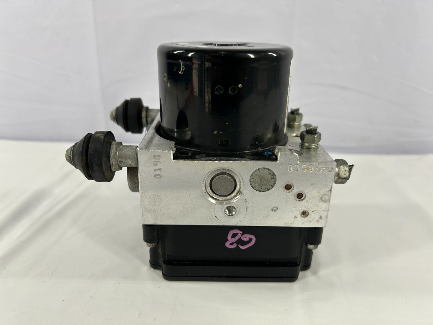 2012 Subaru Outback ABS Anti Lock Brake Pump Modulator Assembly OEM 27596AJ01A