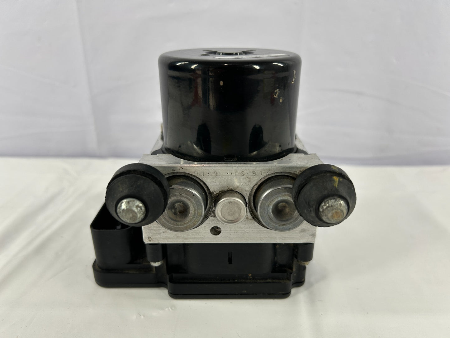 2012 Subaru Outback ABS Anti Lock Brake Pump Modulator Assembly OEM 27596AJ01A