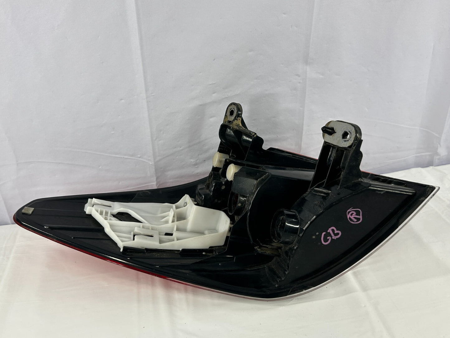 10-14 Subaru Outback Rear Right Quarter Mounted Taillight Lamp OEM 84912AJ09A