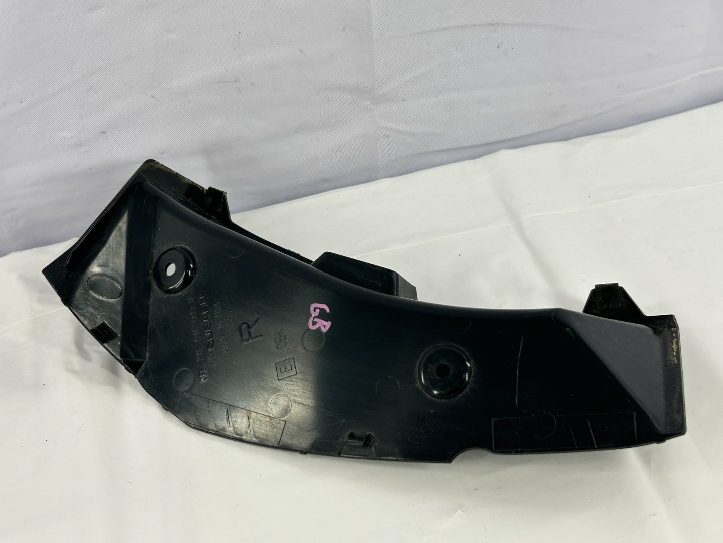2010-2014 Subaru Outback Rear Right Tail Light Trim Cover OEM 84953AJ01A