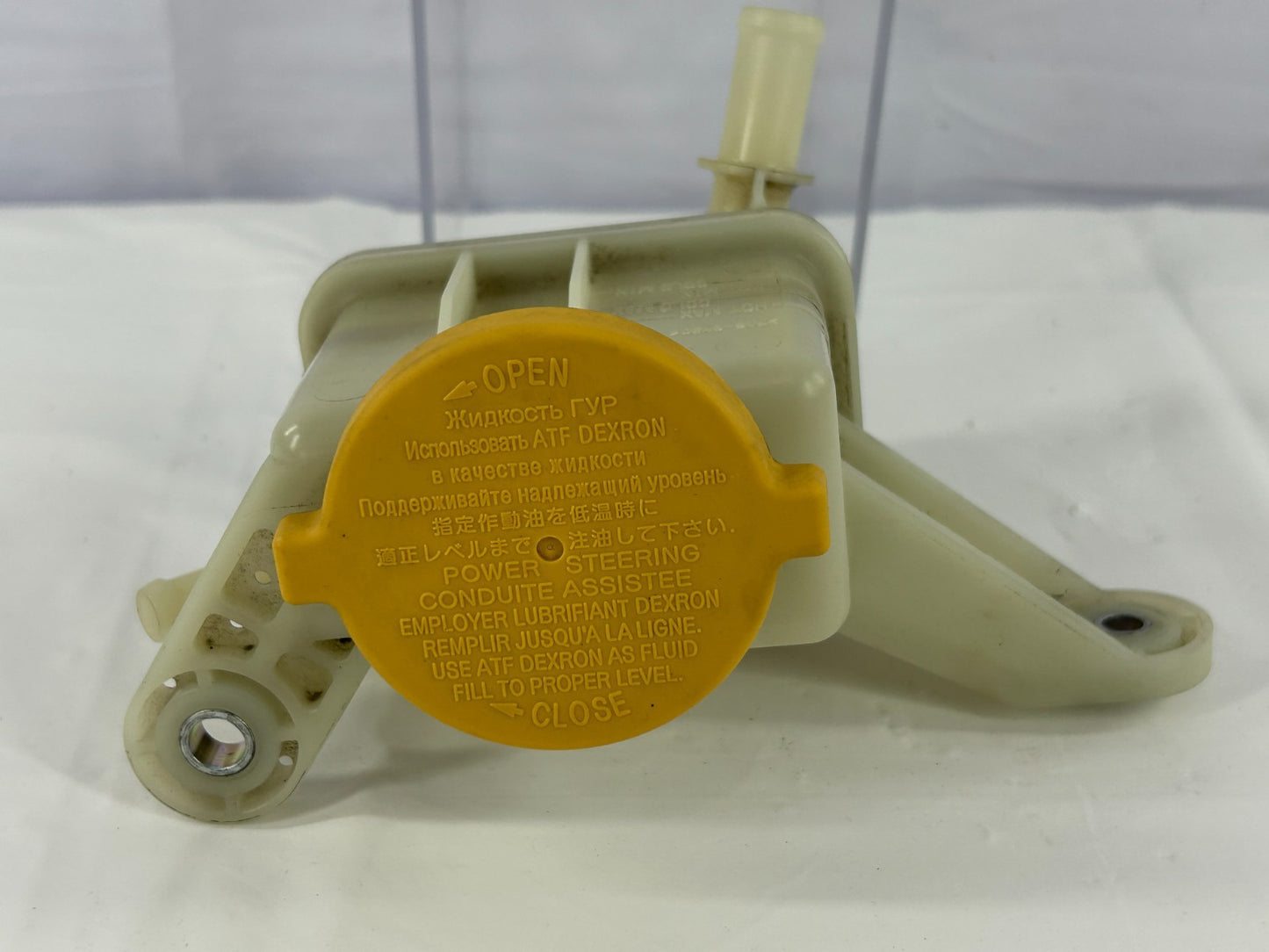 2010-2014 Subaru Outback Power Steering Fluid Reservoir Tank OEM 34630AJ00B