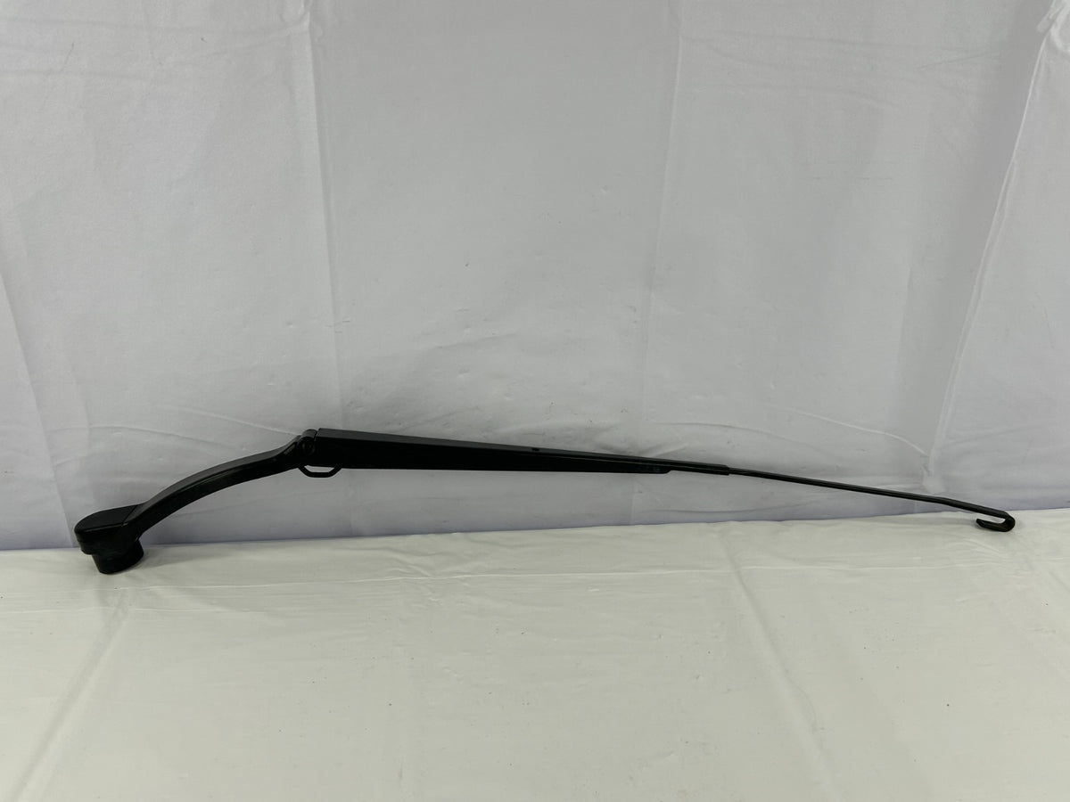2010-2012 Subaru Outback Front Right Side Windshield Wiper Arm OEM 86532AJ070