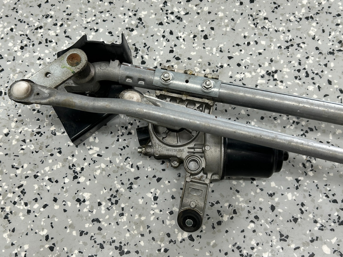 2010-2014 Subaru Outback Front Windshield Wiper Motor & Linkage OEM 86510AJ00D