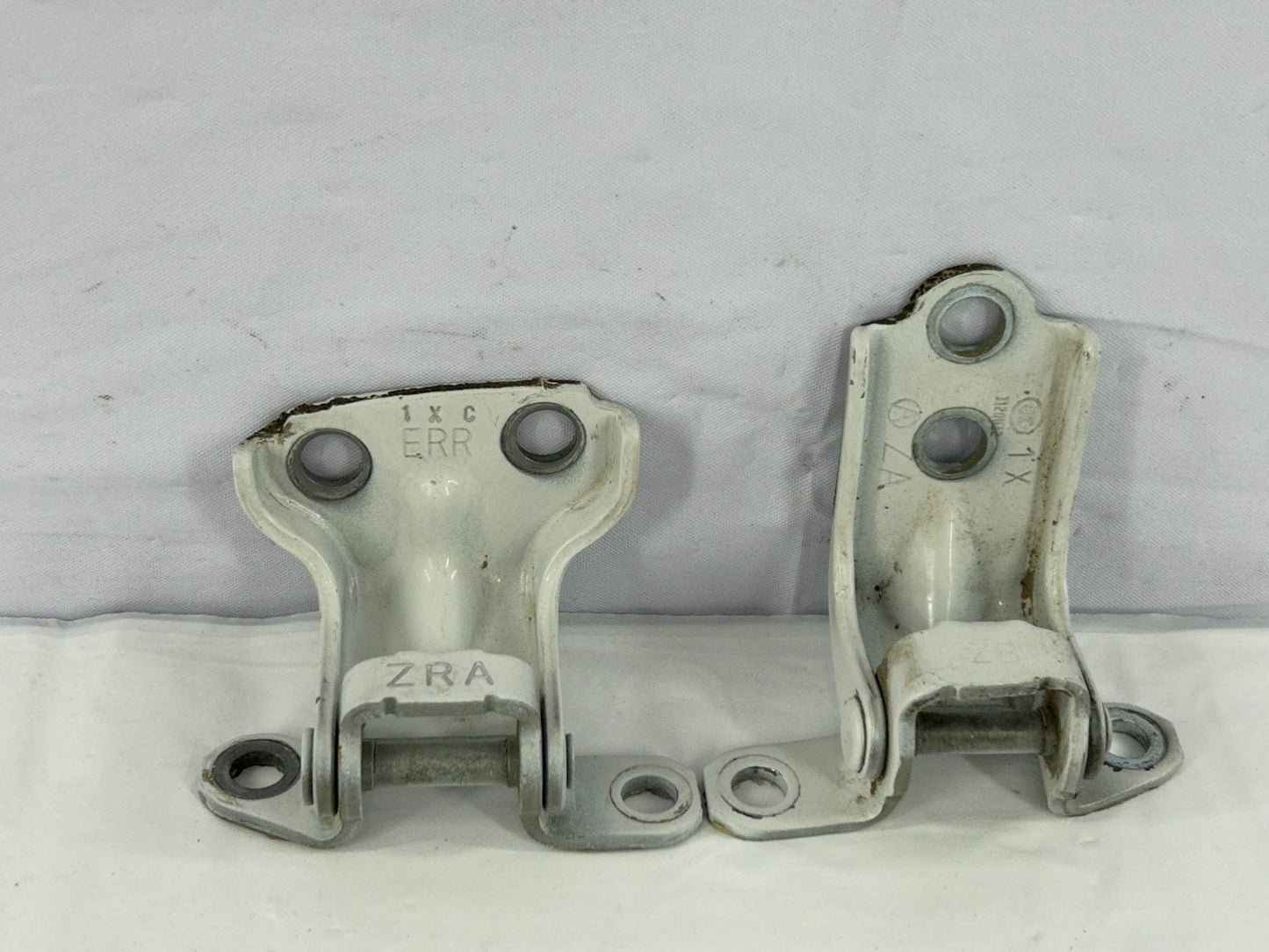 2013-2014 Subaru Outback Rear Right Upper & Lower Door Hinge Set OEM 60479AJ000