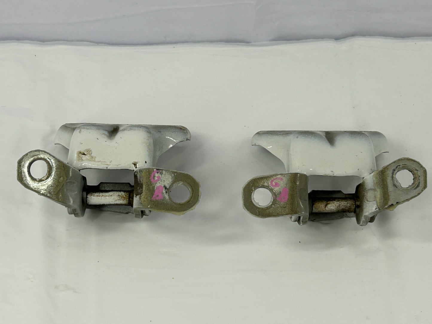 05-14 Subaru Outback Front Left Upper & Lower Door Hinge Set OEM 60070AG00A9P