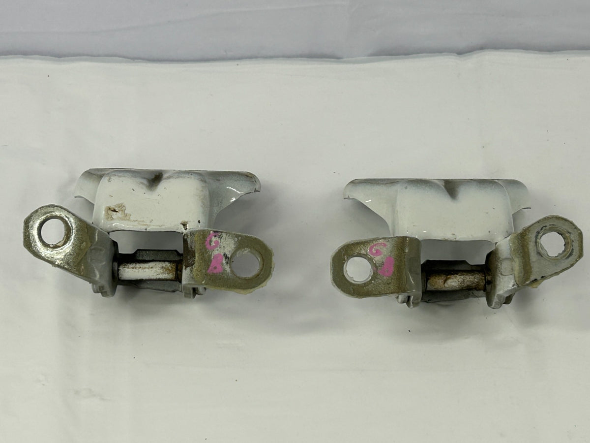 05-14 Subaru Outback Front Left Upper & Lower Door Hinge Set OEM 60070AG00A9P