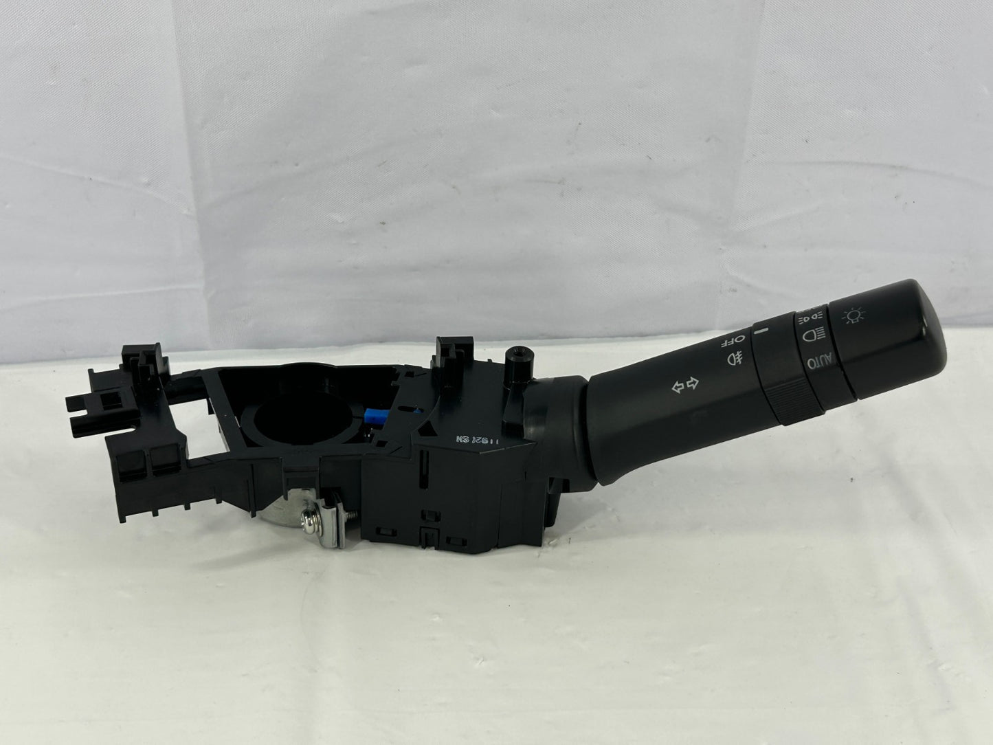 10-12 Subaru Outback Steering Column Headlight Turn Signal Switch OEM 83195AJ06A