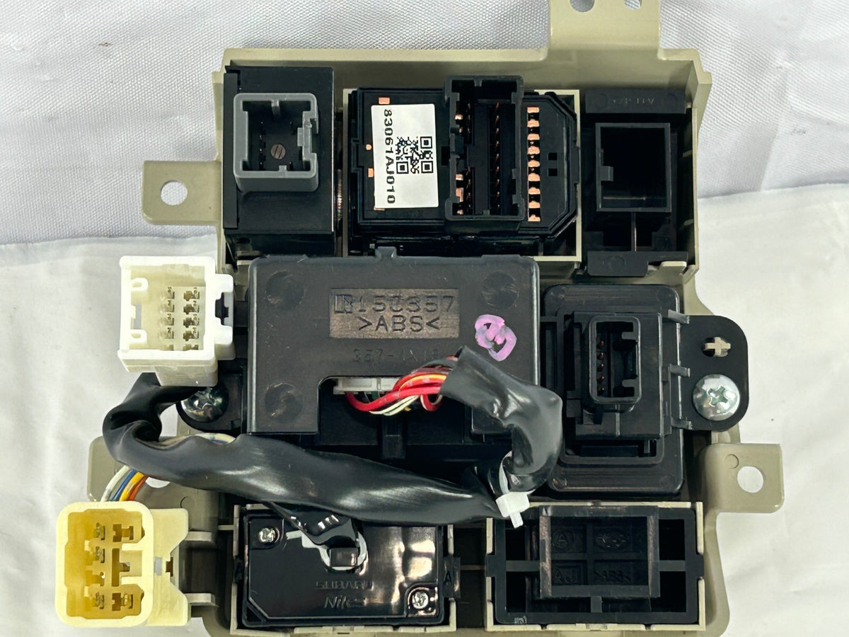 2010-2014 Subaru Outback Mirror Control Dimmer Switch Panel OEM 83061AJ010
