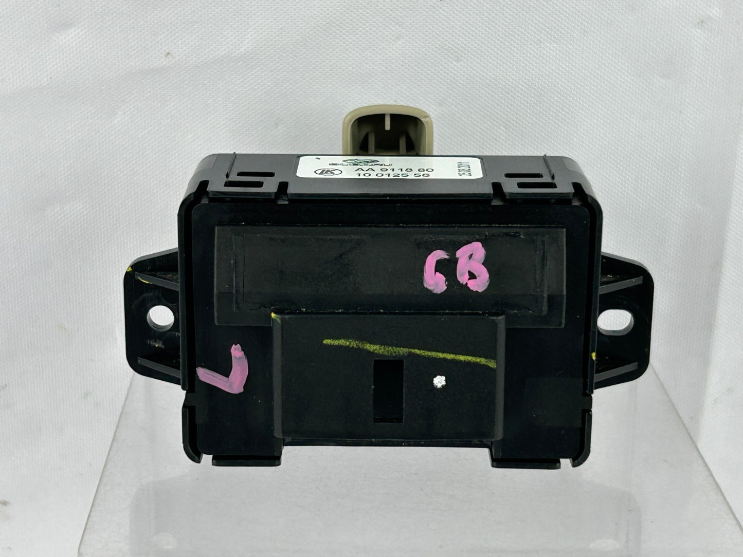 10-14 Subaru Outback Left Driver Side Power Seat Adjust Switch OEM 64176AJ00A